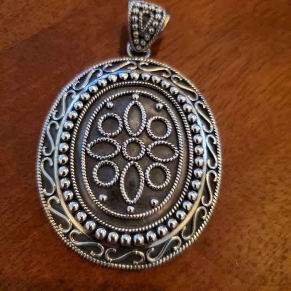Jewelry - Sterling silver pendant Jewelry - Sterling silver pendant